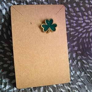 Shamrock Pin